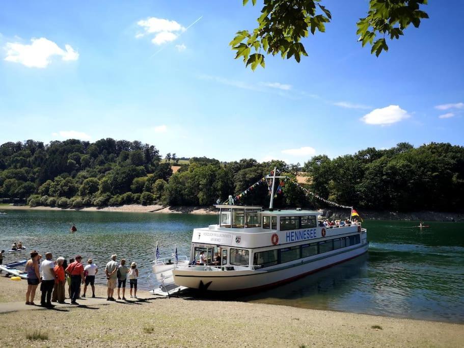 Haus Julia Direkt Am Hennesee Mitten Im Sauerland Meschede Exterior photo